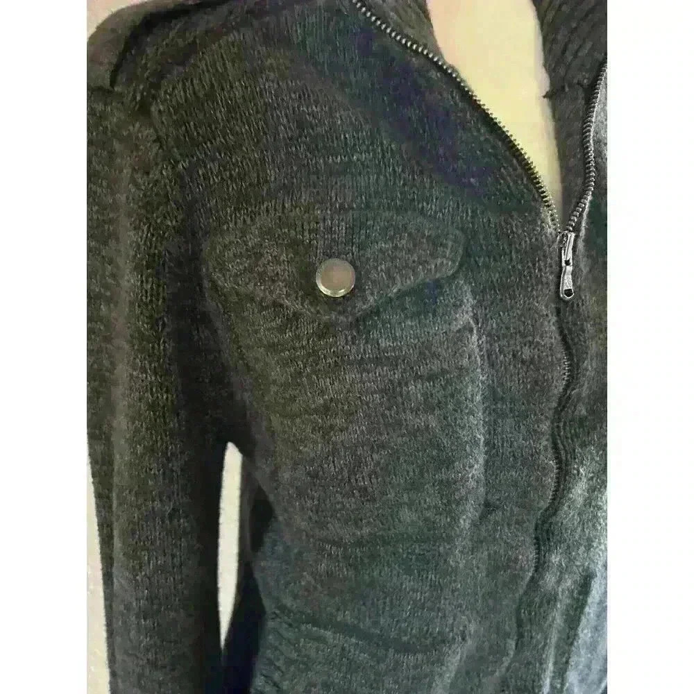Rock&Republic Zip Up Sweater Grey Size Small Cotton Nylon Rayon Nice Sweater - Picture 2 of 9